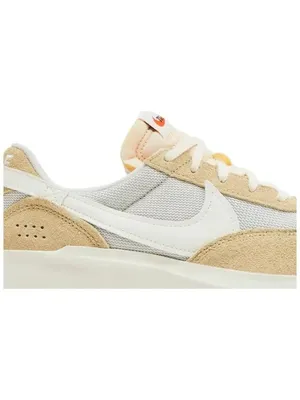 NIB Nike Waffle Debut Vintage Light Bone Sail Rare Sneakers Women’s 11/Men's 9.5 thumbnail 3