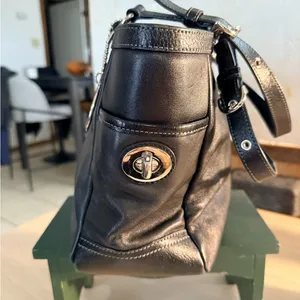 Vintage Coach Black Leather Pleated Gallery Tote with Hanging Charm thumbnail 4