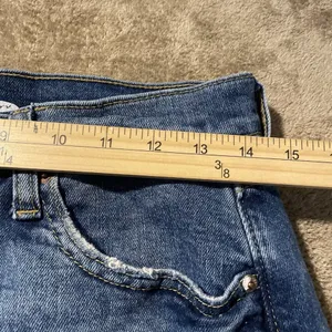 Old Navy Jeans Womens Sz 6 Sky High Extra Blue Distressed Raw Straight Leg Pants thumbnail 6