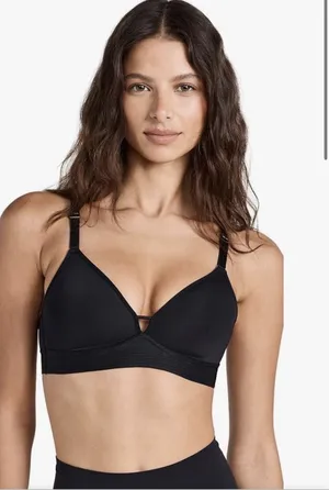 LIVELY The Spacer Bra 42667 Wireless Black Soft Cup 38DD Comfort Bra thumbnail 1