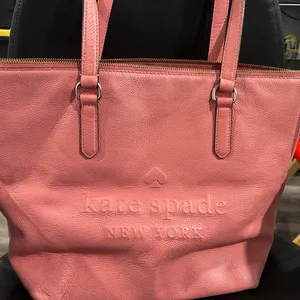 Pink Kate Spade Tote Bag with Pink Lining zip closure thumbnail 3