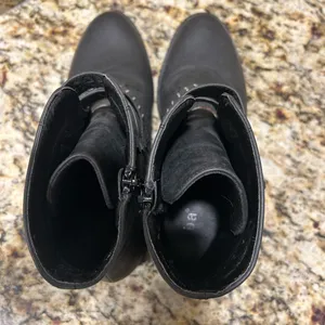 Booties Elegant Black Studded Ankle Booties 8 1/2 M Diba thumbnail 3