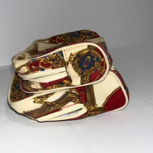 Vintage‎ 1993 Revlon Equestrian Designer Travel Makeup Cosmetics Regal Bag Set thumbnail 4
