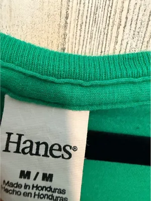 Hanes Womens Medium Dallas Stars NHL Hockey Green V-Neck Tee Short Sleeve thumbnail 5
