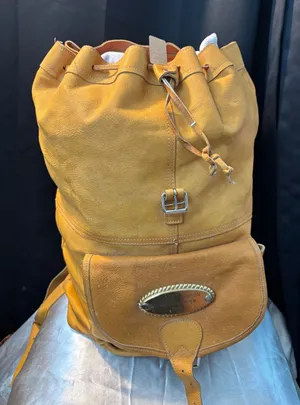 Vintage Amanda Johnson Yellow Leather Backpack Helsinki 1999 Commemorative Bag thumbnail 1