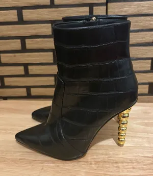 Lemon Drop By‎ Privileged Black Pointed Toe Boots Size 5.5 thumbnail 1
