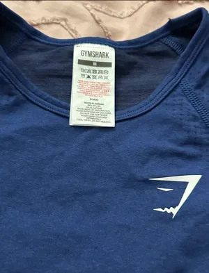 Gymshark Top Crop thumbnail 2