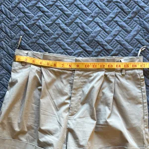 Zara Women's High Waist Beige Shorts thumbnail 5