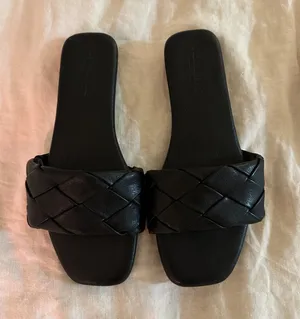 Cushionare Sandals thumbnail 1