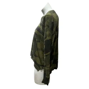 VICI Women's Camouflage Knit Long Sleeve Top Size L Green Casual thumbnail 4
