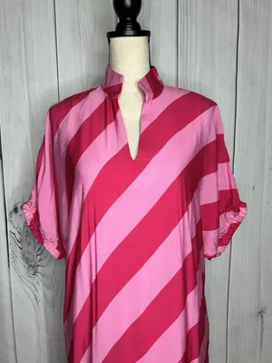 Entro Women’s Maxi Shirt Dress Sz S Diagonal Striped Collared Short Sleeve Pinks thumbnail 2