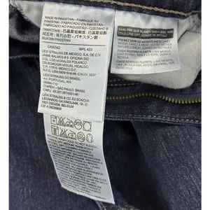 Levi’s 524 Skinny Jeans Women's Size 17 Dark Wash Skinny Red Tab Stretch thumbnail 5