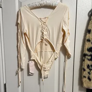 We‎ are HAH Free People Cream Lace Up Naughty Noosha Bodysuit Balletcore Dancer thumbnail 4