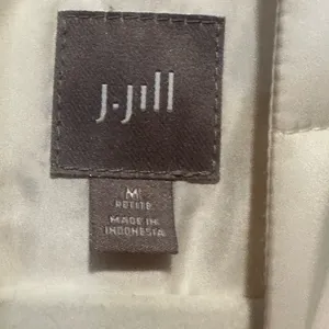 J.jill puffer‎ vest size M in cream thumbnail 3