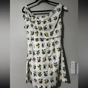 PETAL & PUP MARIELLA OFF SHOULDER MINI DRESS - FLORAL Size XS thumbnail 5