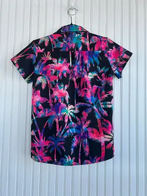 Colorful button up tee shirt with palm trees Multiple Size M thumbnail 2