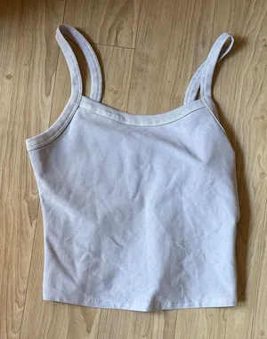 ALO Yoga Gray Camisole Top thumbnail 1