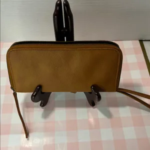 Free People Vegan Tan Wallet thumbnail 2