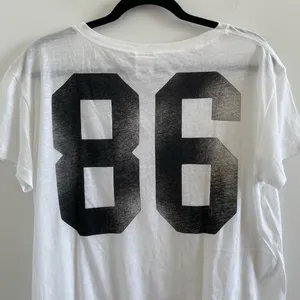 Victoria's Secret Pink White & Black Graphic Tee Size L New Without Tag thumbnail 7