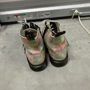 DR. MARTENS Pascal 1460 Iridescent Rainbow Lace Up Unicorn Suede Combat Boots 5 thumbnail 3