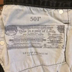 Levi’s 501 raw hem black buttonfly jean shorts 28 jorts thumbnail 13
