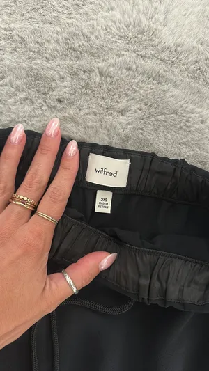Aritzia Wilfred skirt thumbnail 2
