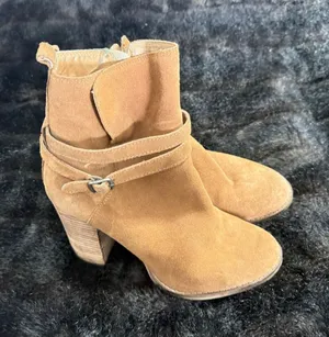 Lucky Brand Brown Suede Stacked Block Heel Bootie Size 9.5 thumbnail 1