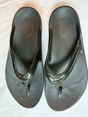 OOFOS OOlala Black Thong Recovery Sandals Flip Flops Women’s 9 thumbnail 4