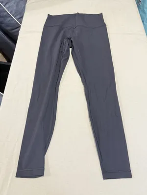 Lululemon Women's Nulux 7/8‎ Black Basic Leggings Size 12 thumbnail 1