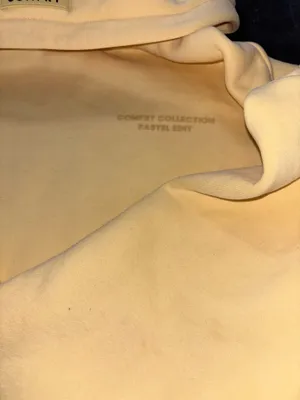 Comfrt pastel edit yellow hoodie thumbnail 2