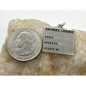 Vintage Driver's License Engraved Charm Pendant‎ Sterling 925 Silver 1960s 4g thumbnail 3