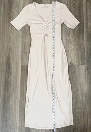 Abercrombie & Fitch Ribbed O-Ring Side Slit Dress in Cream Size XS thumbnail 1