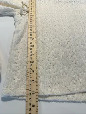Zara Cream Cable-Knit Ruffle Shoulder Sweater‎ Size M thumbnail 9