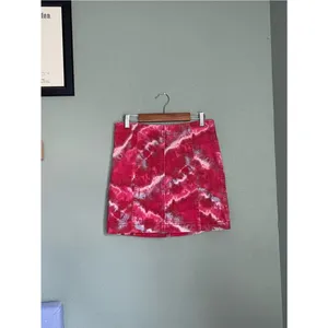 Free People Modern Femme Denim Mini Skirt Flamingo Flame Size 2 Small Tie Dye thumbnail 2