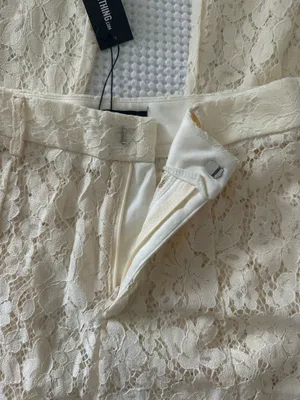 Pretty Little Thing Lace Pants Flare thumbnail 3