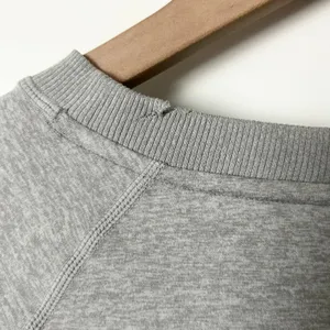 Vuori Woman's Halo DreamKnit Pullover Crewneck Sweatshirt Heather Grey Medium thumbnail 4