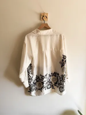 Zara White Satin Effect Printed Flowing Collared Shirt Size XS thumbnail 6