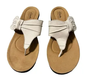 🤍 Clarks Women’s Laurieann Rae Leather Thong Sandals‎ White Sz 11 🤍 thumbnail 1