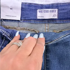 Free People’s We the Free Bella Moto Mid-rise Skinny Jeans, 30 NWT! thumbnail 7
