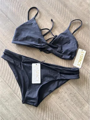 NWT L*Space 2-Piece Bikini Swimsuit Haley Top & Estella Bottoms Women’s Medium thumbnail 14