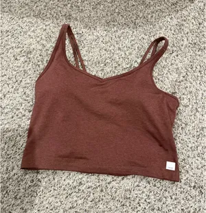 Vuori halo performance crop top thumbnail 3