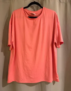 Women’s Gymshark Coral T-Shirt thumbnail 1