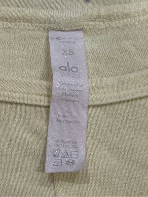 Alo Yoga Yellow Twist Front Long Sleeve Top Women’s XS thumbnail 3