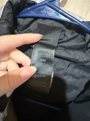 North face jacket thumbnail 3