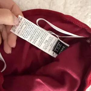Shein Women's Red and Burgundy Crop-top thumbnail 4