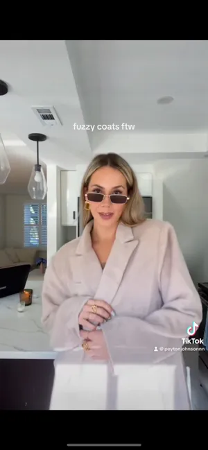 Pretty Little Thing Beige Textured Oversized Blazer Coat thumbnail 3