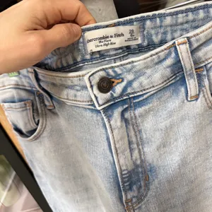 Abercrombie Ultra High Rise Flare Jeans denim pants light wash waisted groovy thumbnail 4