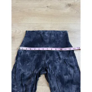 EUC Womens Lululemon Align HR Short 8" Size 4‎ Diamond Dye Pitch Graphite Grey thumbnail 6