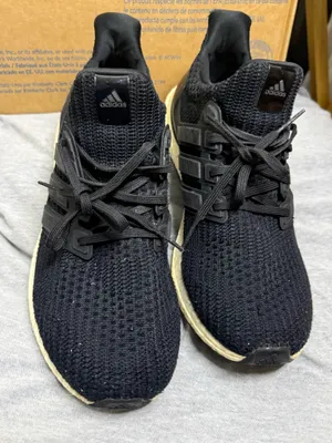 Adidas UltraBoost Mens Size 9.5 Running Shoes Core Black thumbnail 1