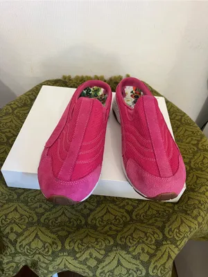 Easy Spirit Women’s Slip-On Sneakers in Fuchsia thumbnail 2